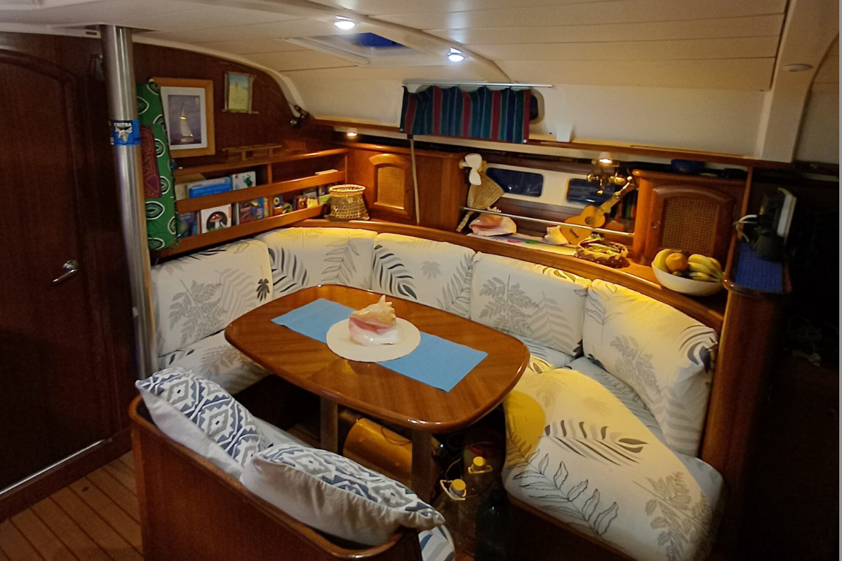 Mola Mola (Beneteau 411) - Foto6